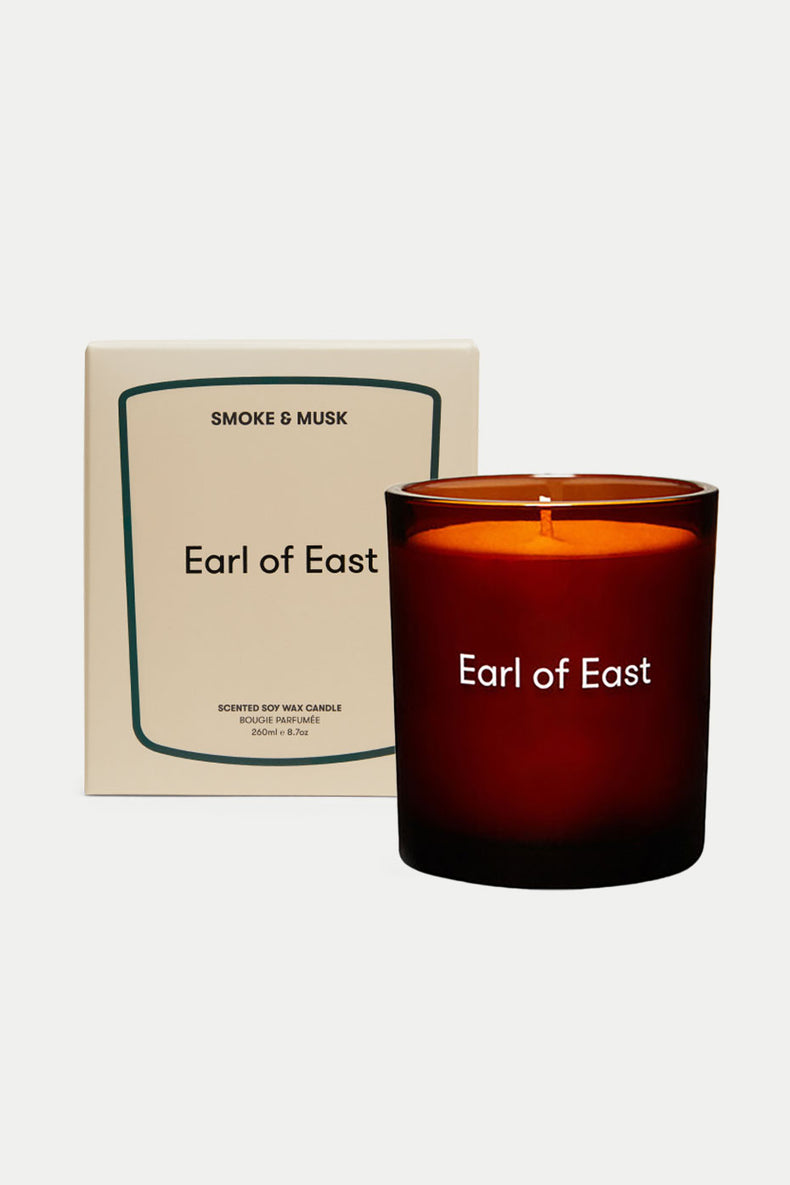 Earl Of East Smoke and Musk Classic Candle