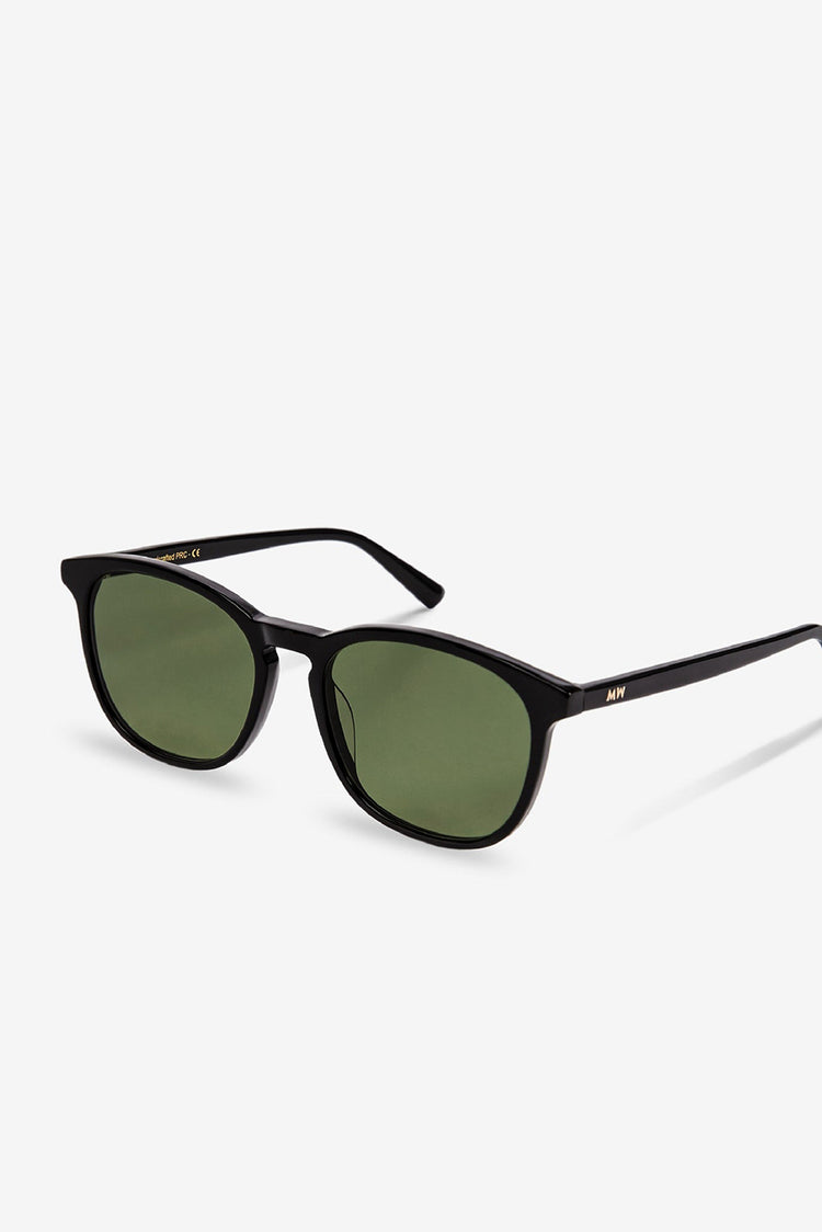 MESSYWEEKEND Green Black Sean Sunglasses