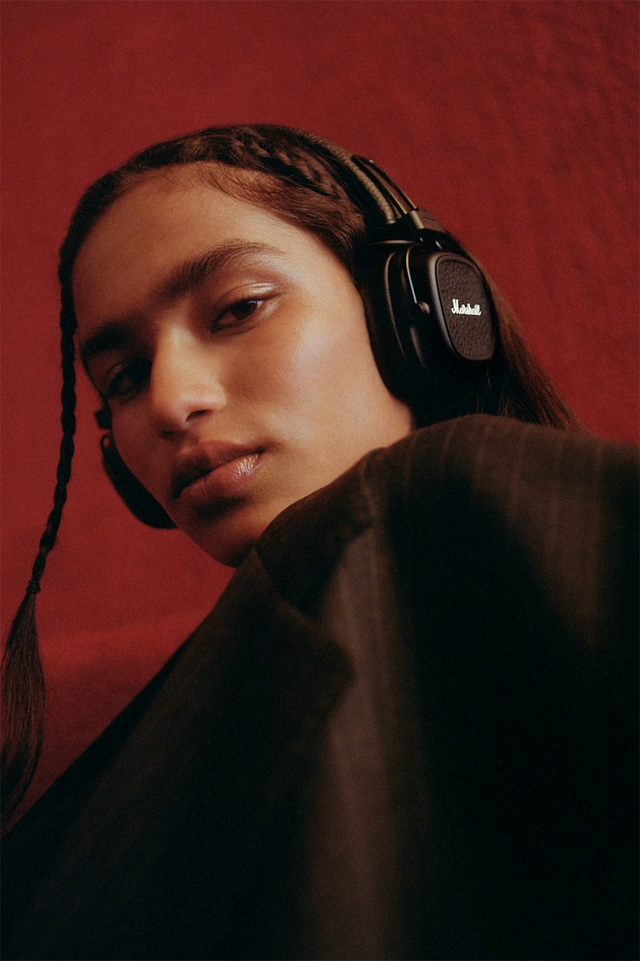 Marshall Black Major V On-Ear Headphones