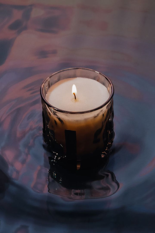 Sunday of London Nocturne Iridescent Candle