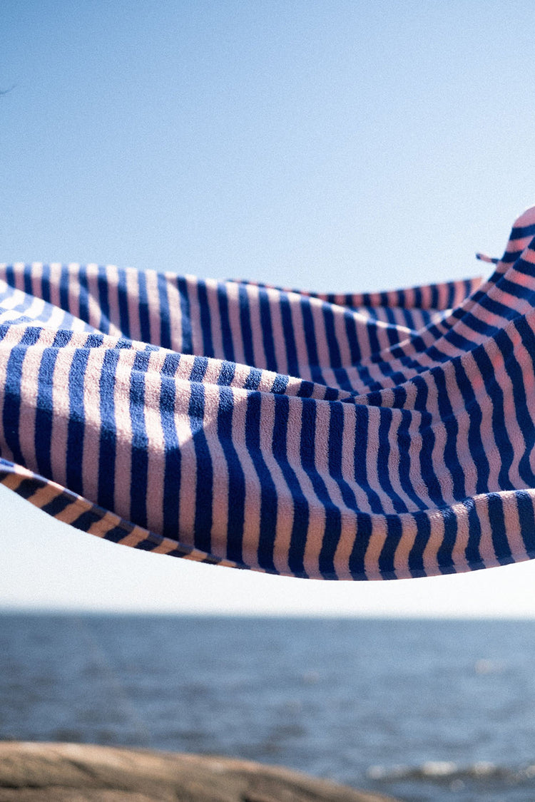 Bongusta Dazzling Blue & Rose Naram Bath Towel