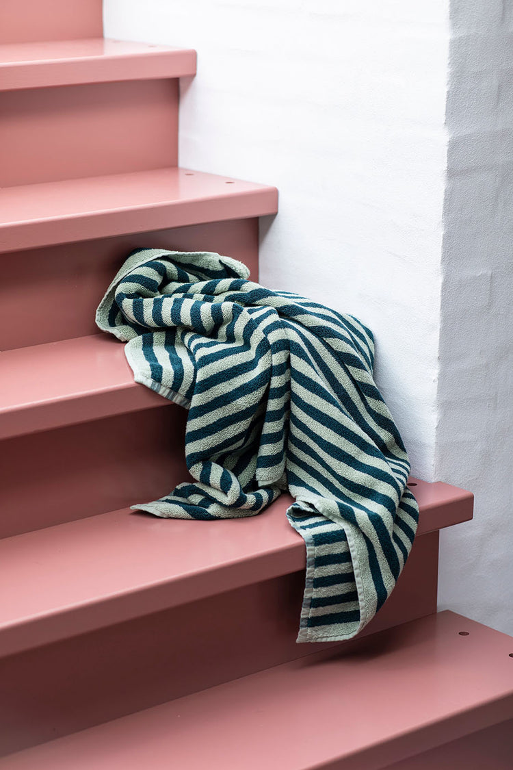 Bongusta Sea Foam & Deep Teal Naram Bath Towel