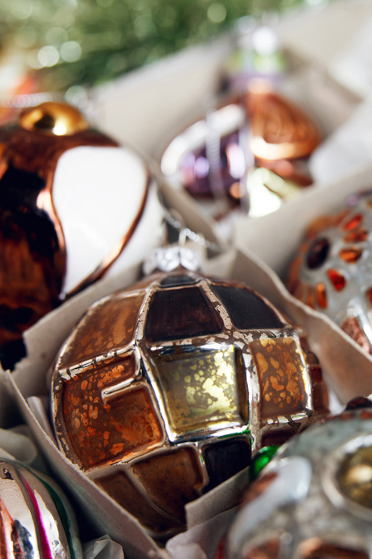 HKliving Multi Round Brutalist Christmas Ornament