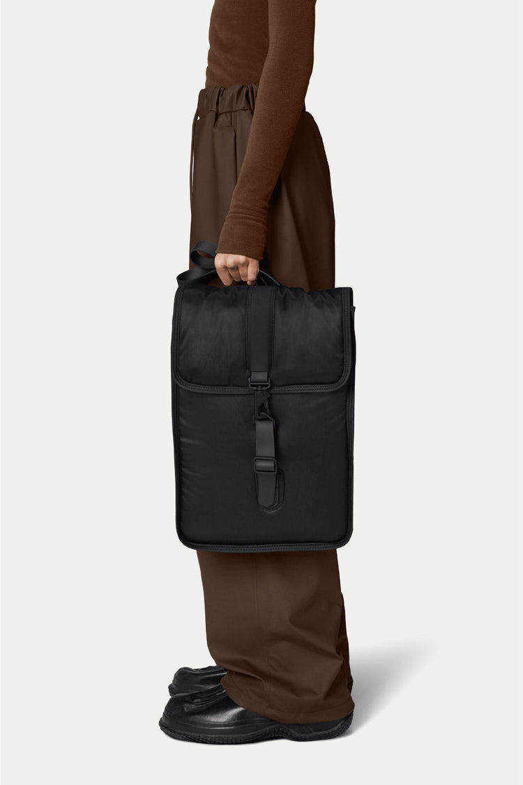 Rains Black Puffed Backpack Mini