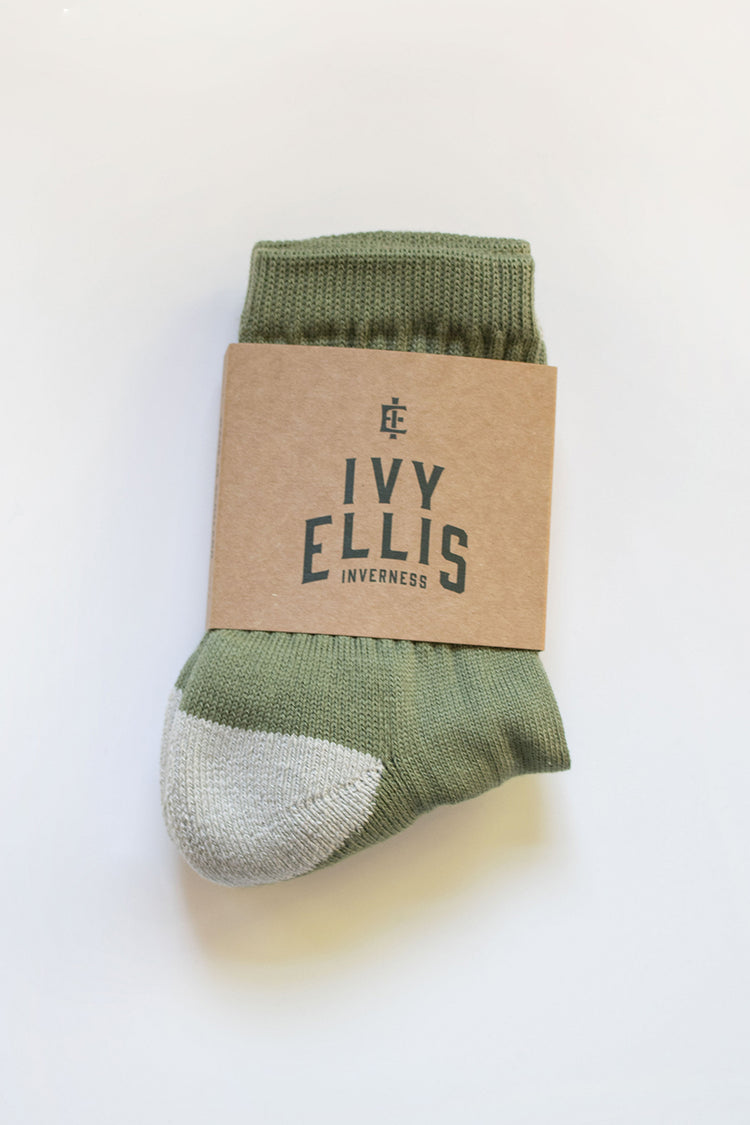 Ivy Ellis Cooper Puck Womens Socks