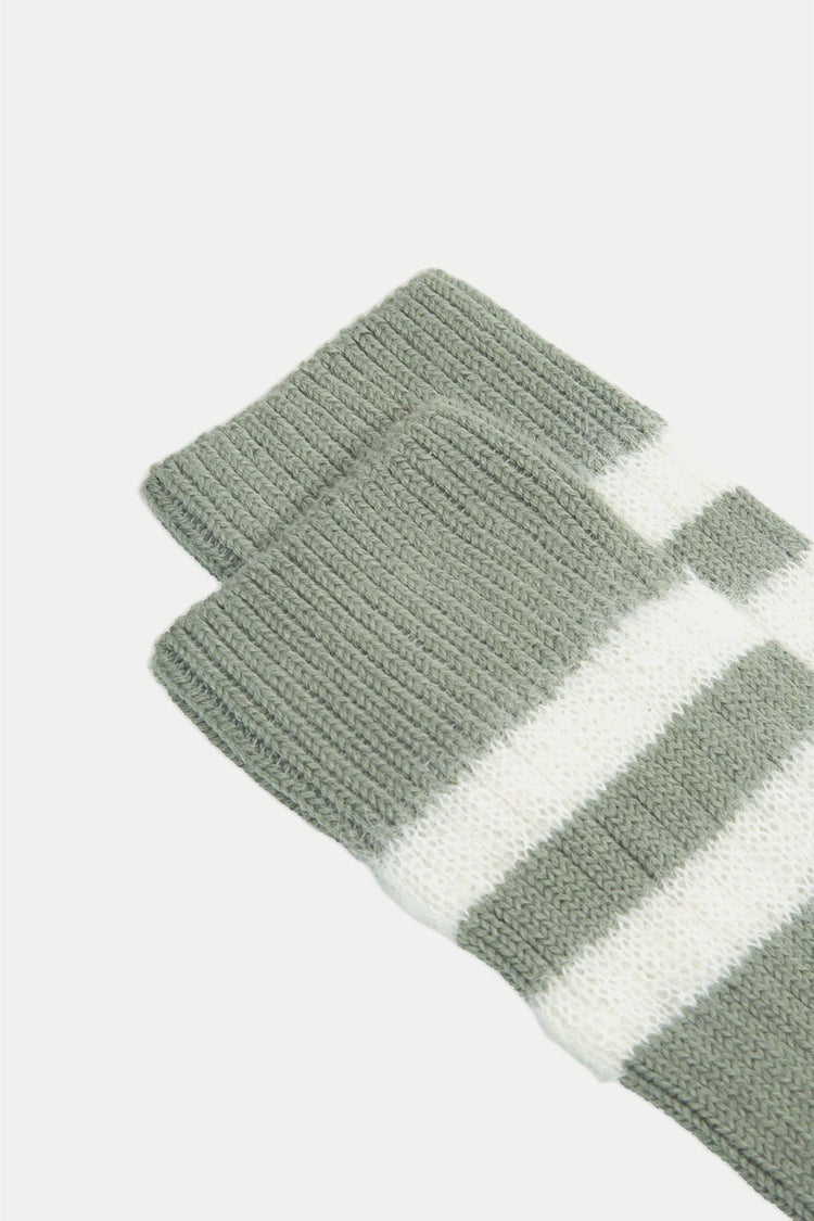 ANT45 Military Green Kola Short Socks