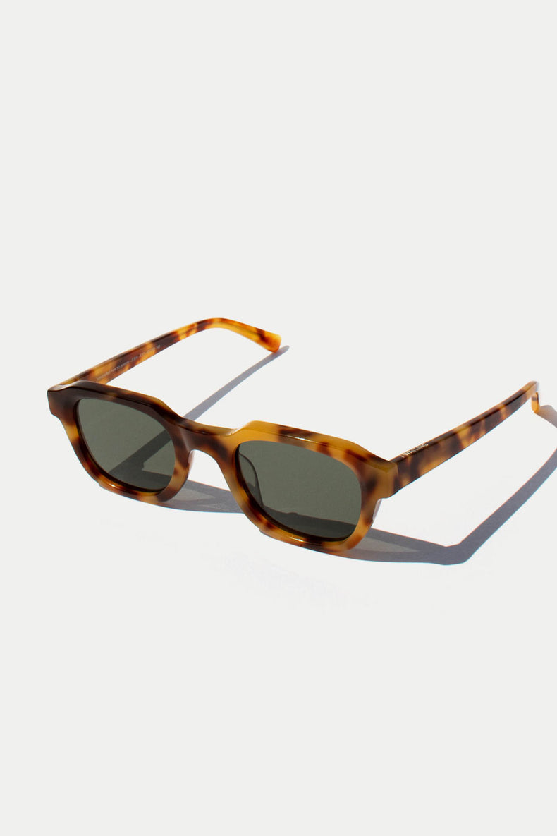 Waiting For The Sun Julia Green Lens Sunglasses