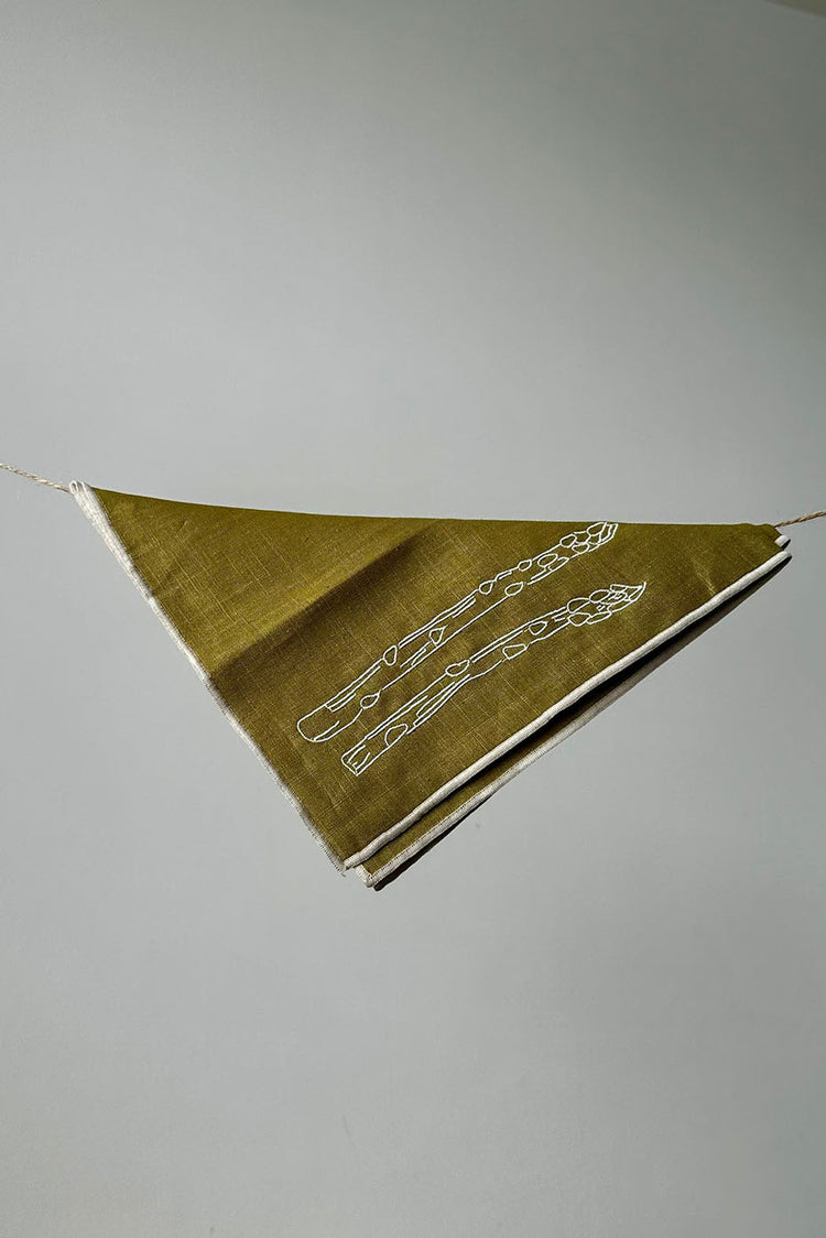 MÆGEN Asparagus Linen Blend Napkins - Set of 2