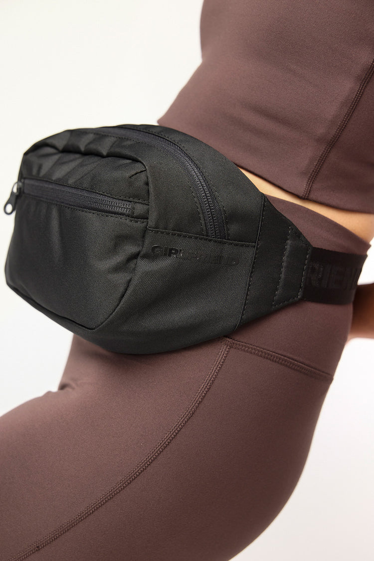 Girlfriend Collective Black The Belt Bag