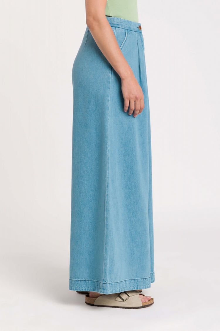 Kings of Indigo Blue Elsa Quennell Light Jeans