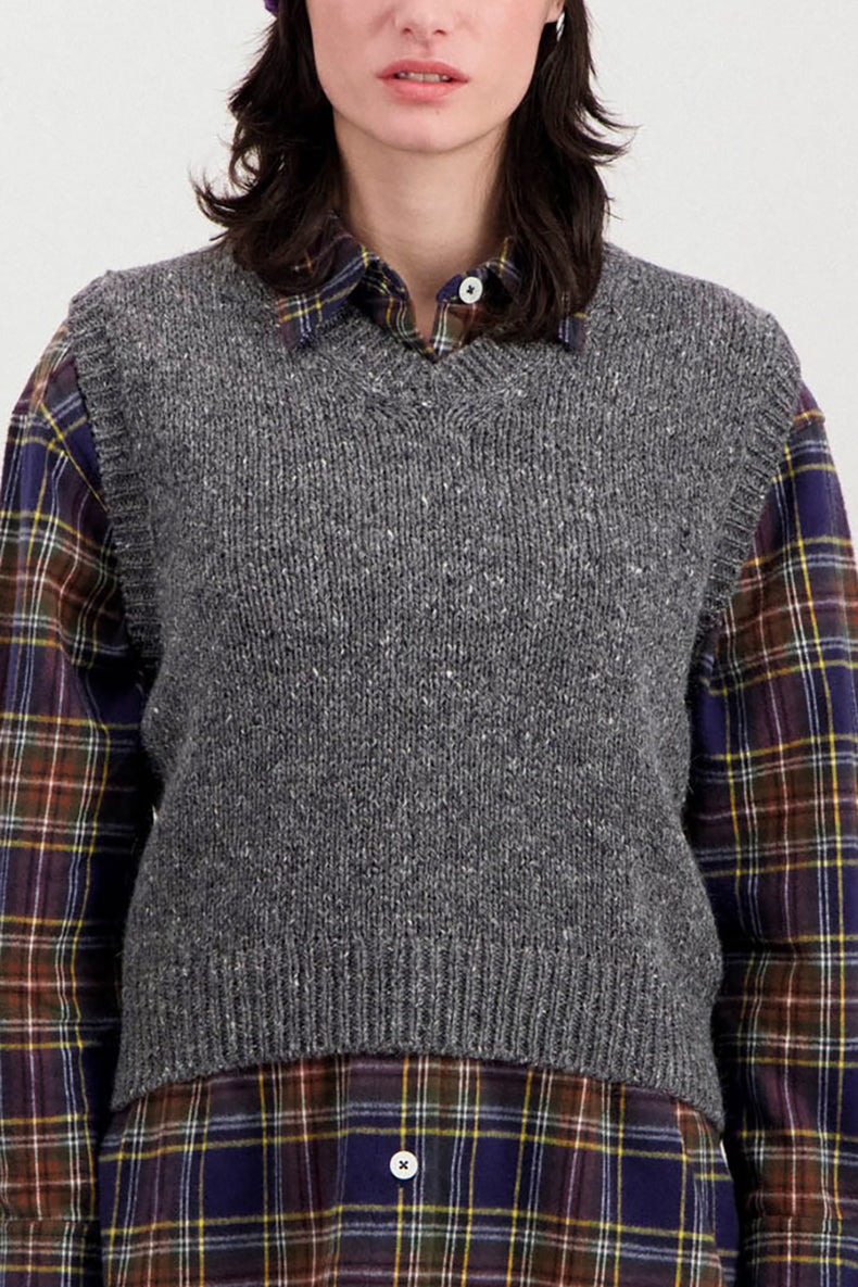 Howlin Charcoal Lost My Sleeves Jumper