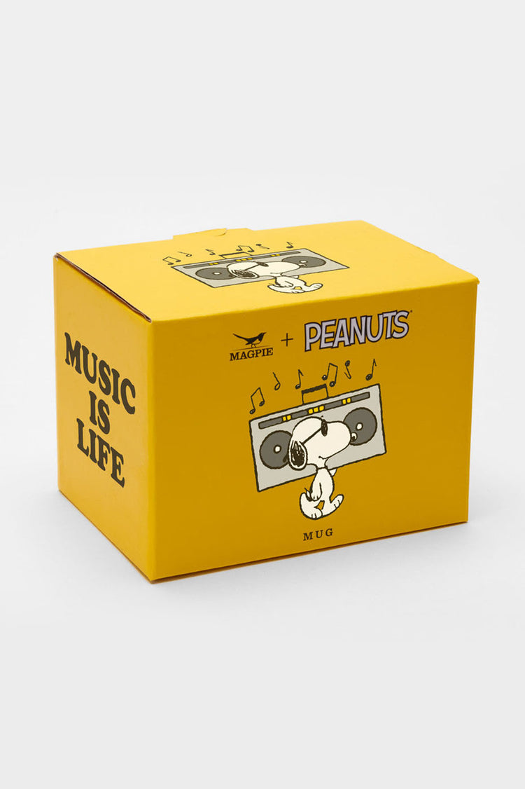 Magpie Peanuts Music Is Life Mug