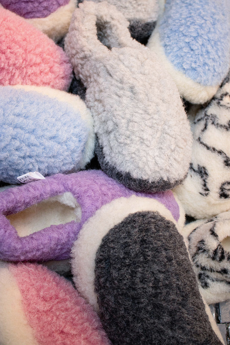 Yoko Wool Sheep Print Roma Half Slippers Womens