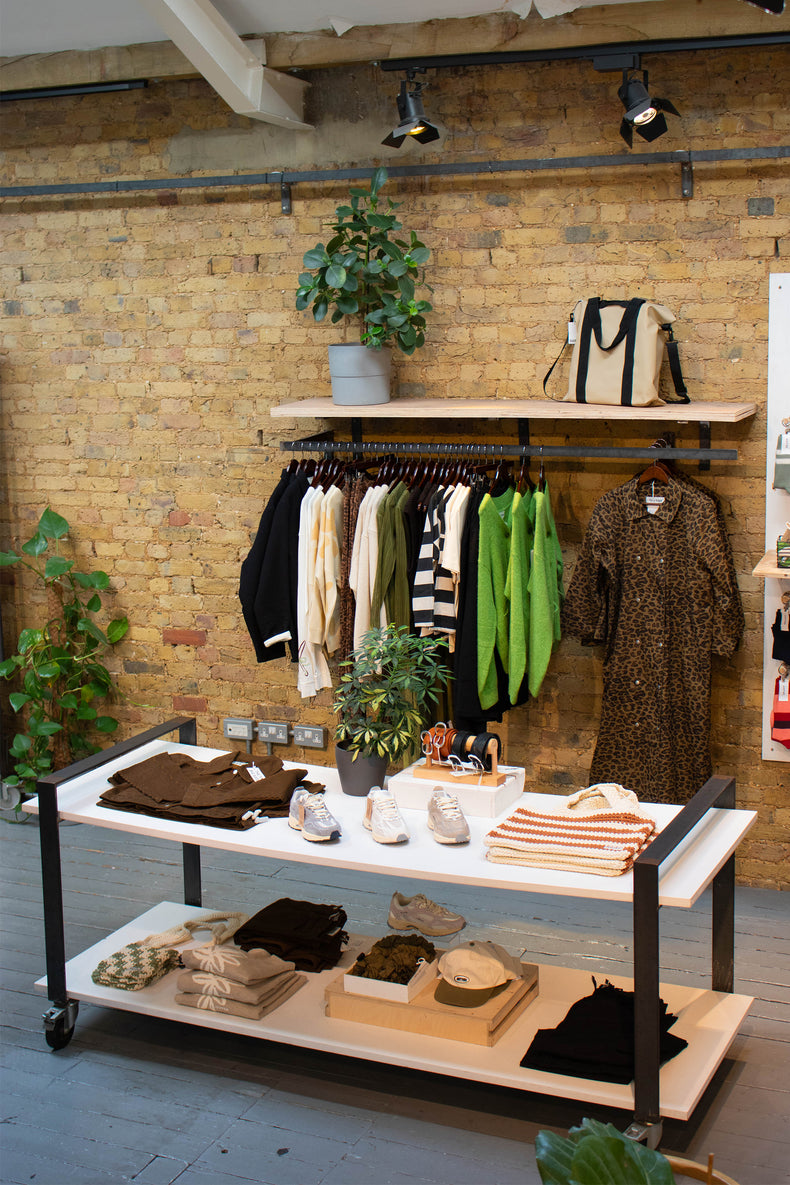 Aida Shoreditch 2 Tier Table