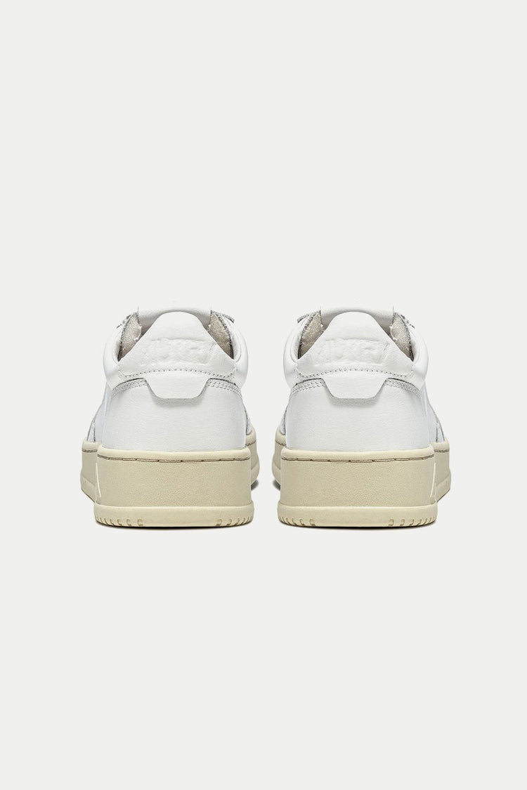 Autry White Medalist Leather Trainers Womens