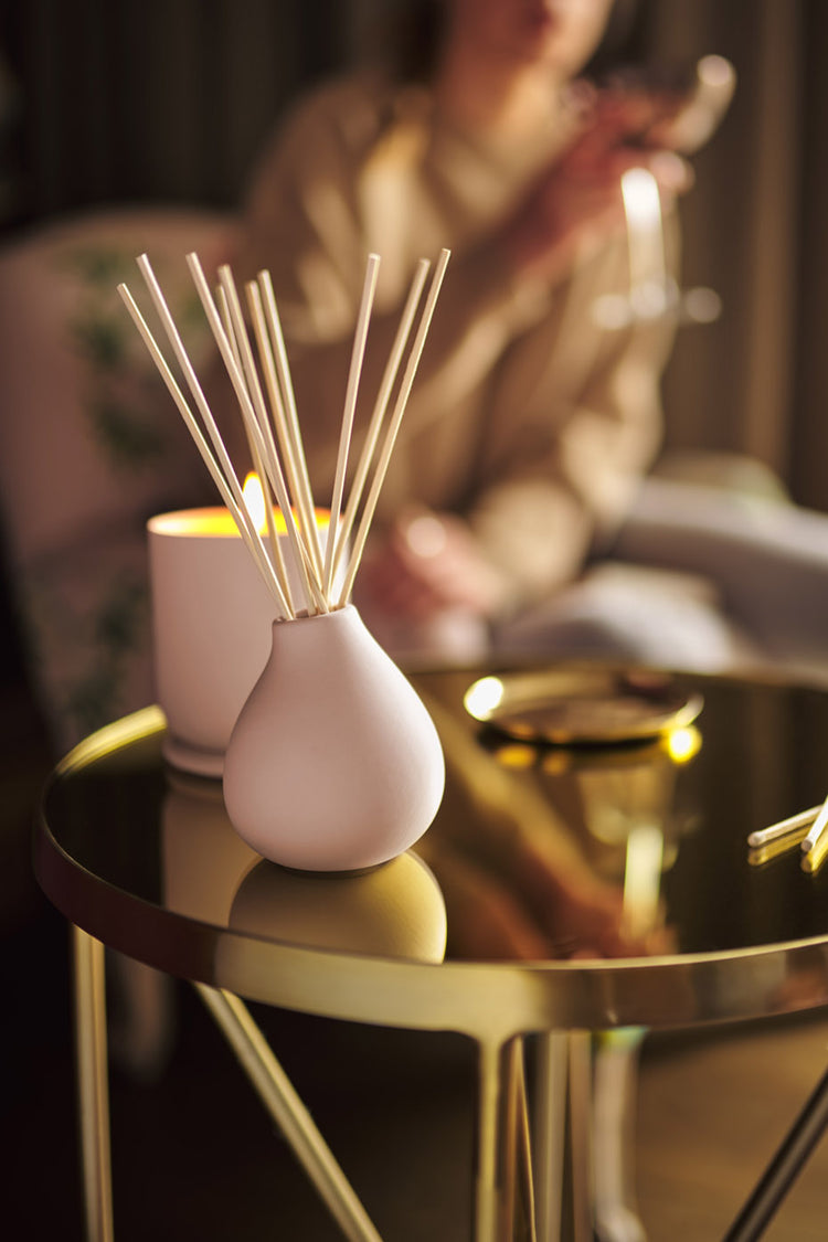 Aery Parisian Rose Reed Diffuser