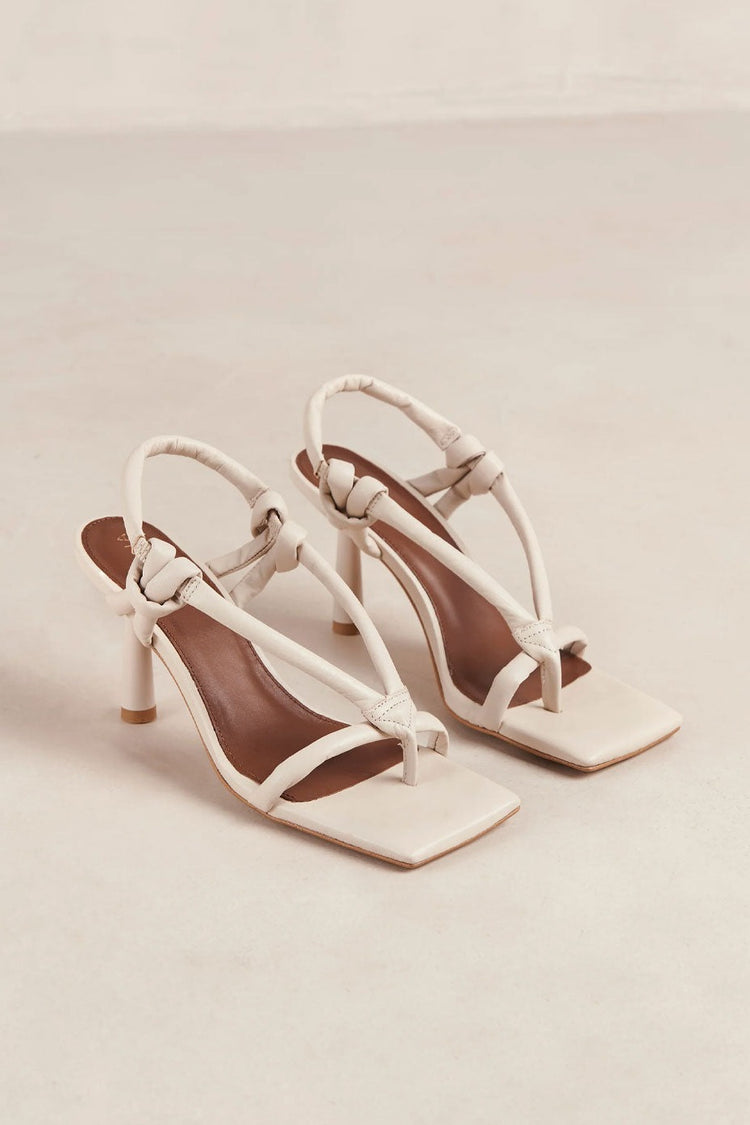Alohas Cream Sheila Sandal