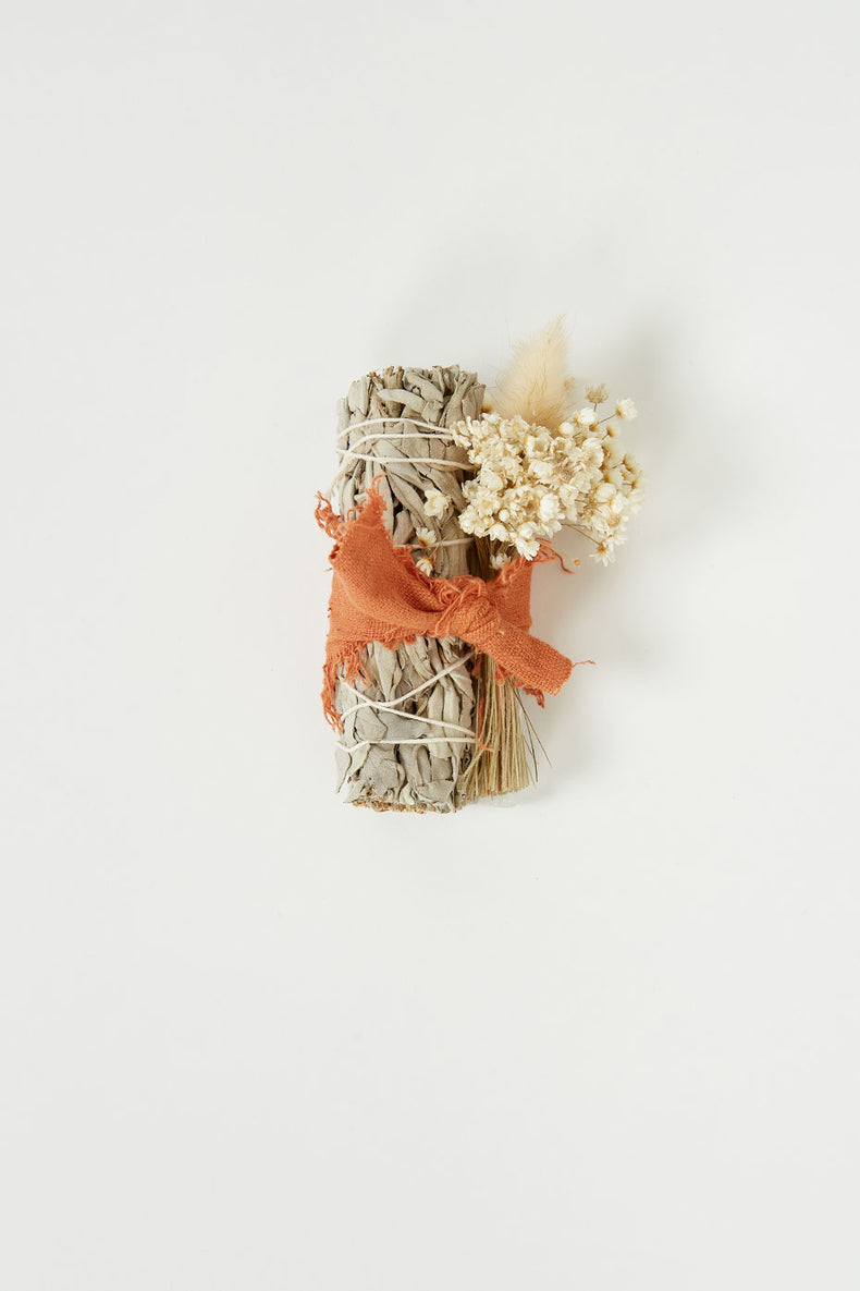 White Sage Selenite & Dried Flowers