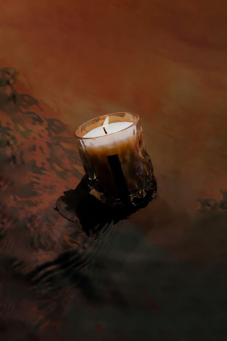 Riad Iridescent Candle