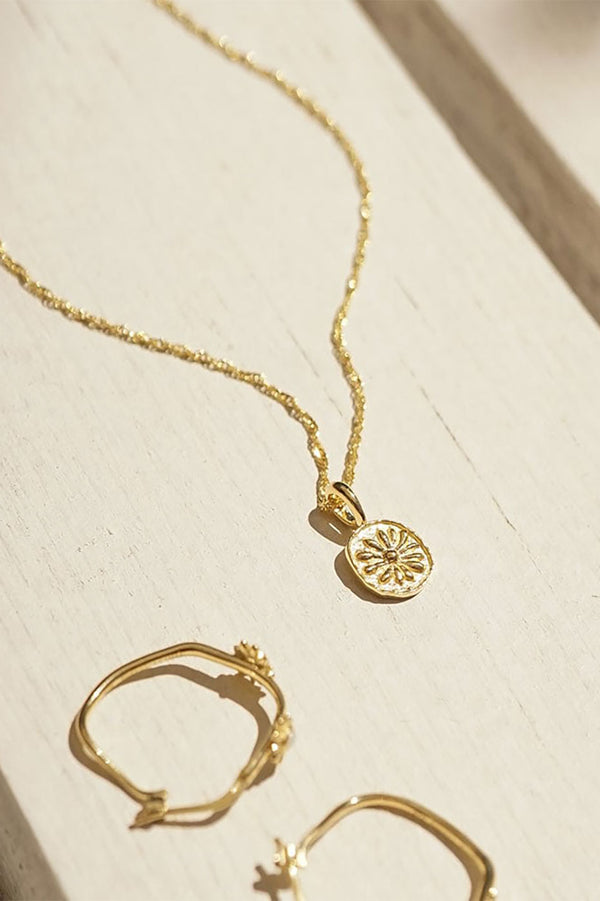 Gold Plated Daisy Flower Necklace