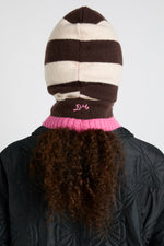 Cream & Chocolate Hood With Pink Tie