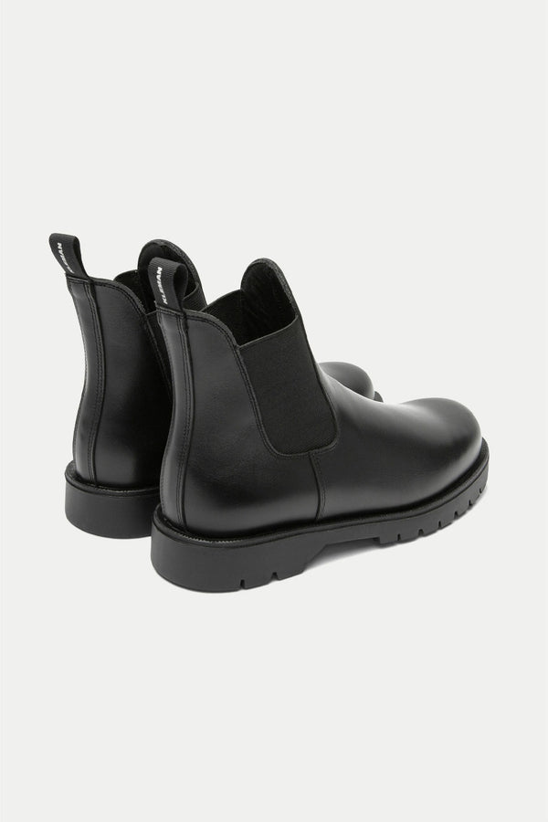 Black Tonnant Chelsea Boots Womens