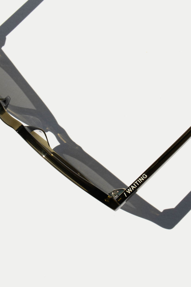 Olive Cesar Black Polarised Lens Sunglasses