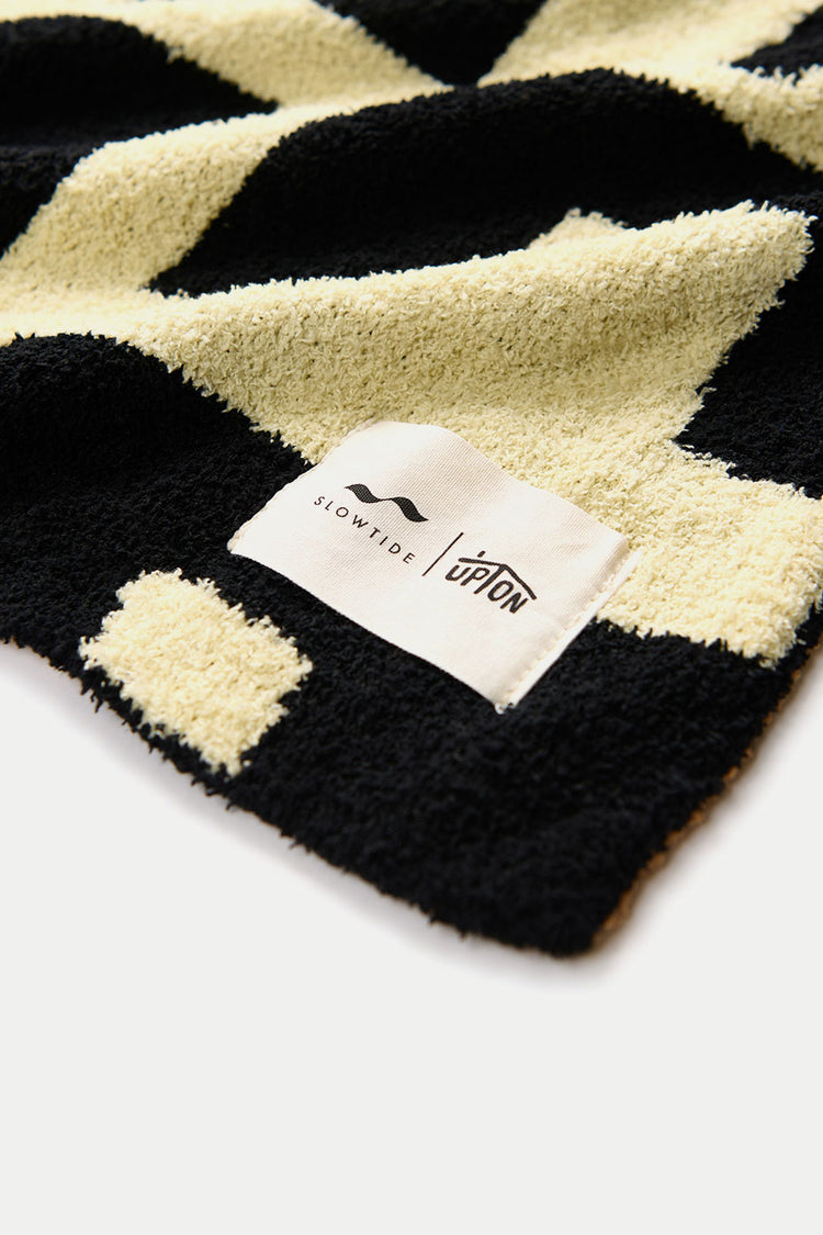 Black Upton Plush Knit Throw Blanket