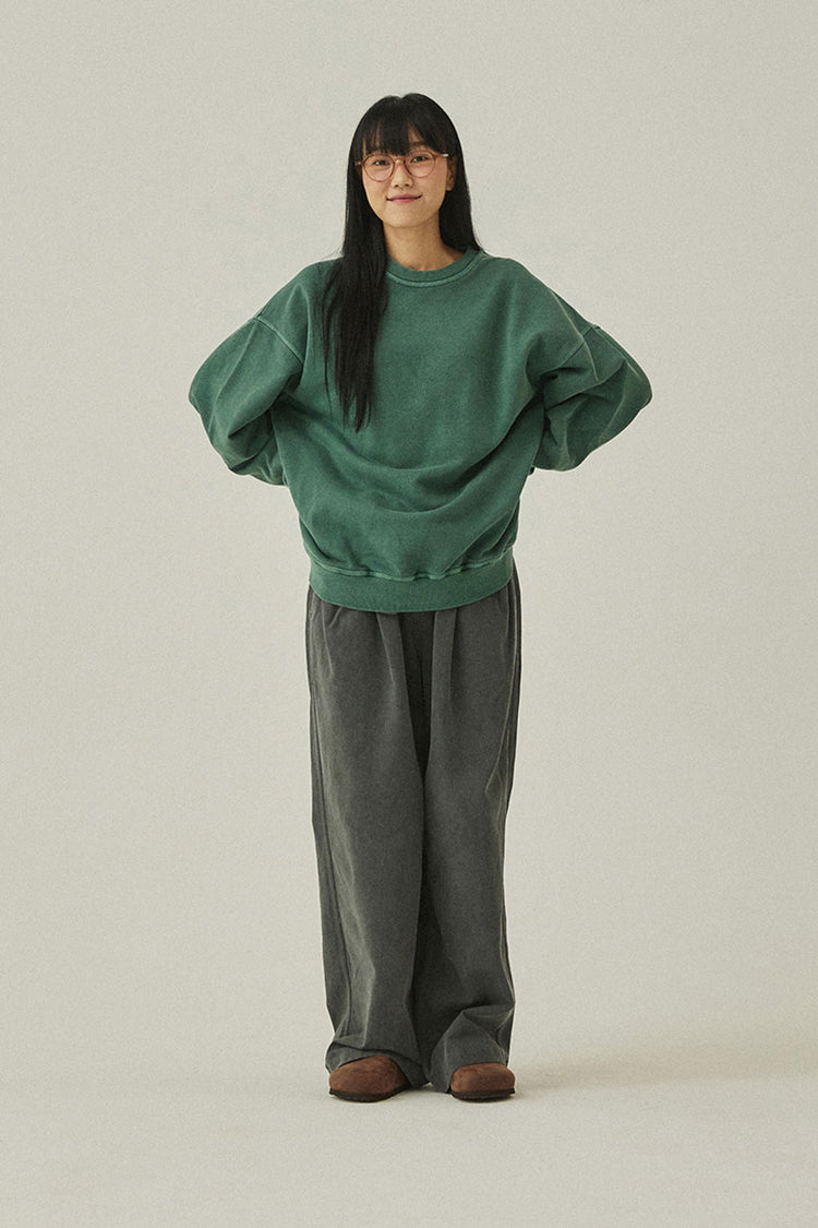 Deep Green Pigment Sweatshirt