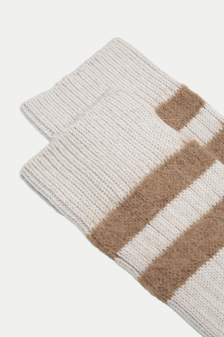 ANT45 Beige Kola Socks 