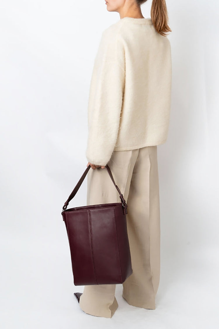 Midnight Plum Casset Soft Structure Bag