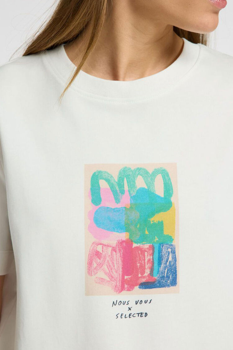 Snow White Essential Printed Boxy Fit T-Shirt