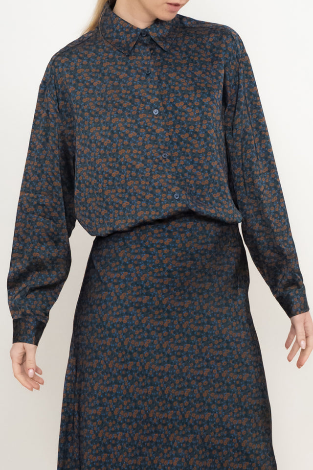 The Tiny Big Sister Light Navy Small Flowers Relaxed Shirt 