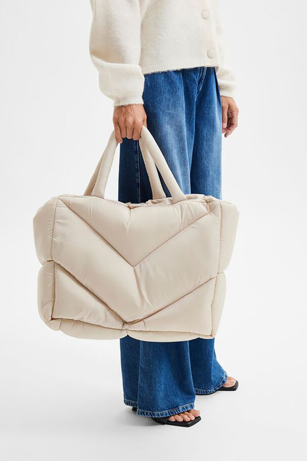 Sandshell Clara Quilt Bag