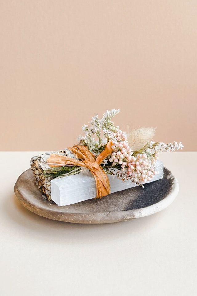 White Sage Selenite & Dried Flowers