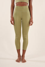 GIRLFRIEND COLLECTIVE OLIVE COMPRESSIVE HIGH RISE LEGGINGS (7/8 LENGTH)