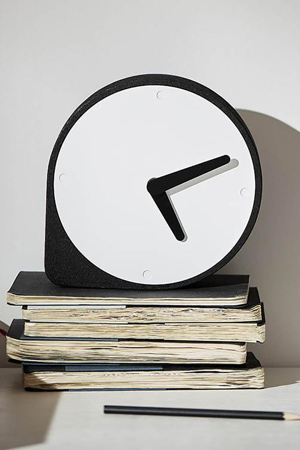 Puik Art Clork Clock