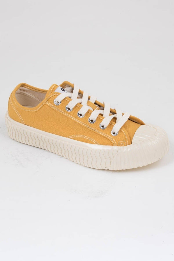 Bolt Low Canvas Trainers